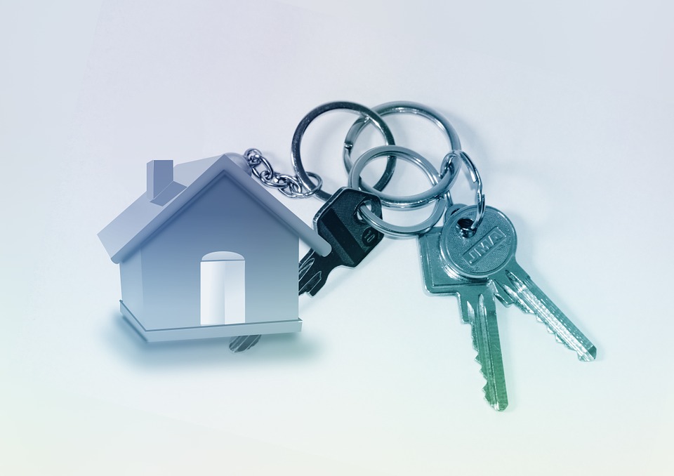 sleutels huisdeur-oplevering-nieuwsbericht